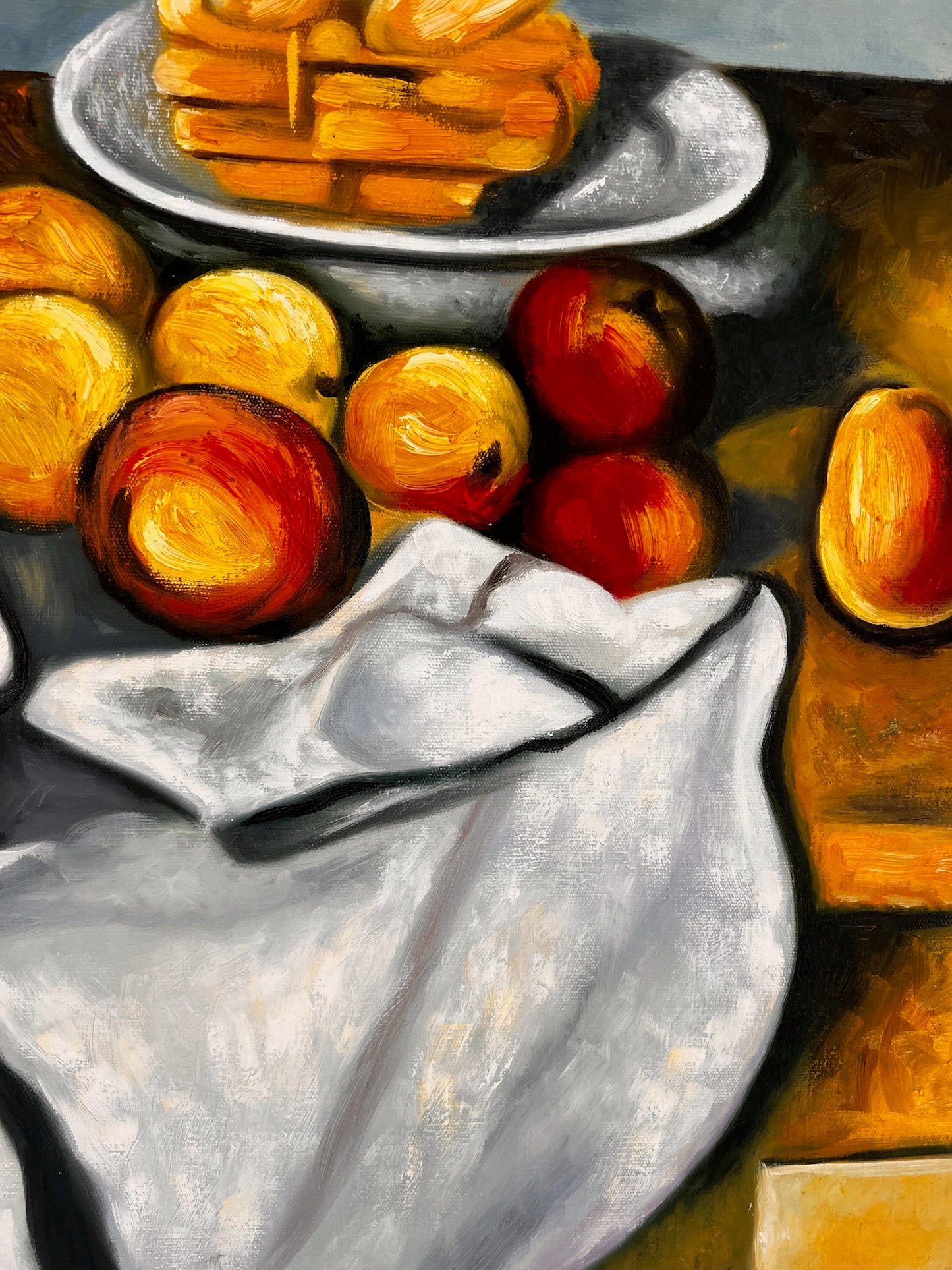 Frutas y pastel – Pintura al óleo postimpresionista pintada a mano sobre lienzo (64 × 80 cm)